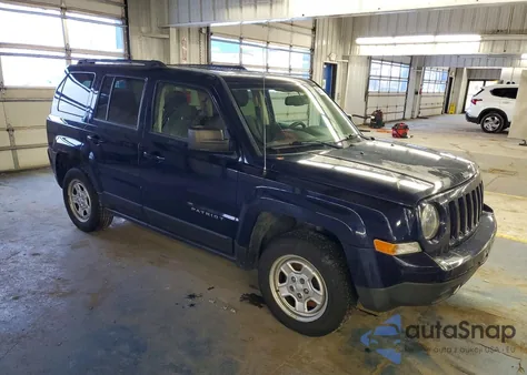 2016 Jeep Patriot Sport из США, поврежденный, VIN 1C4NJRBB5GD509400